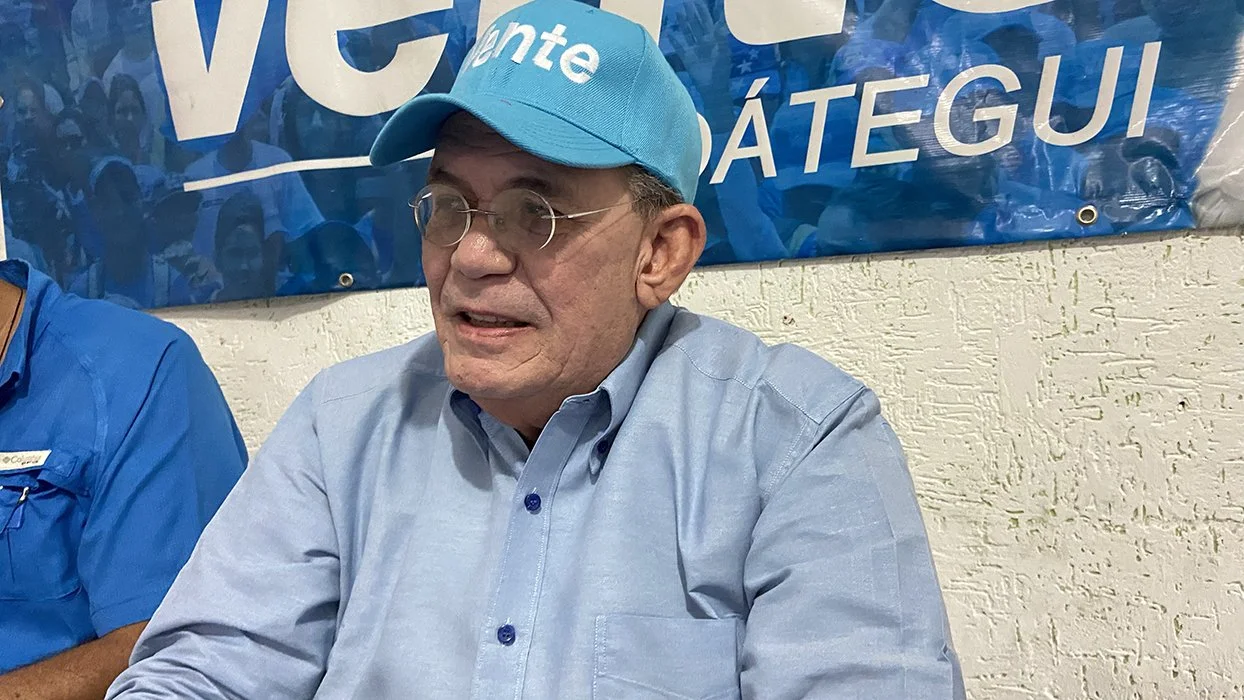 Omar González: Colombia cometió un suicidio político al elegir a Petro Presidente
