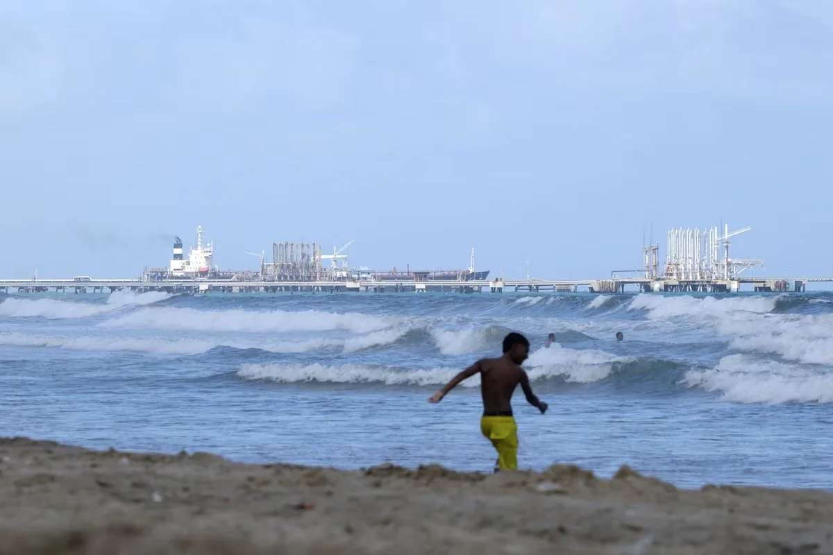 Exxon y Chevron ven un atisbo del potencial de Venezuela, pero con un largo camino por delante