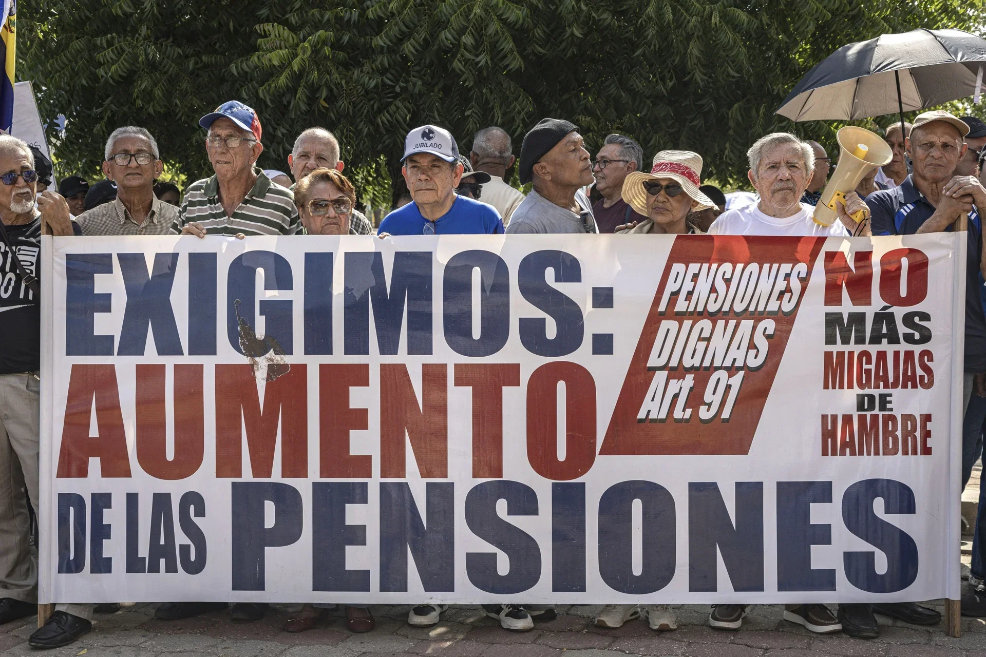 Sindicalistas retoman calles de Venezuela por mejoras salariales tras captura de Maduro