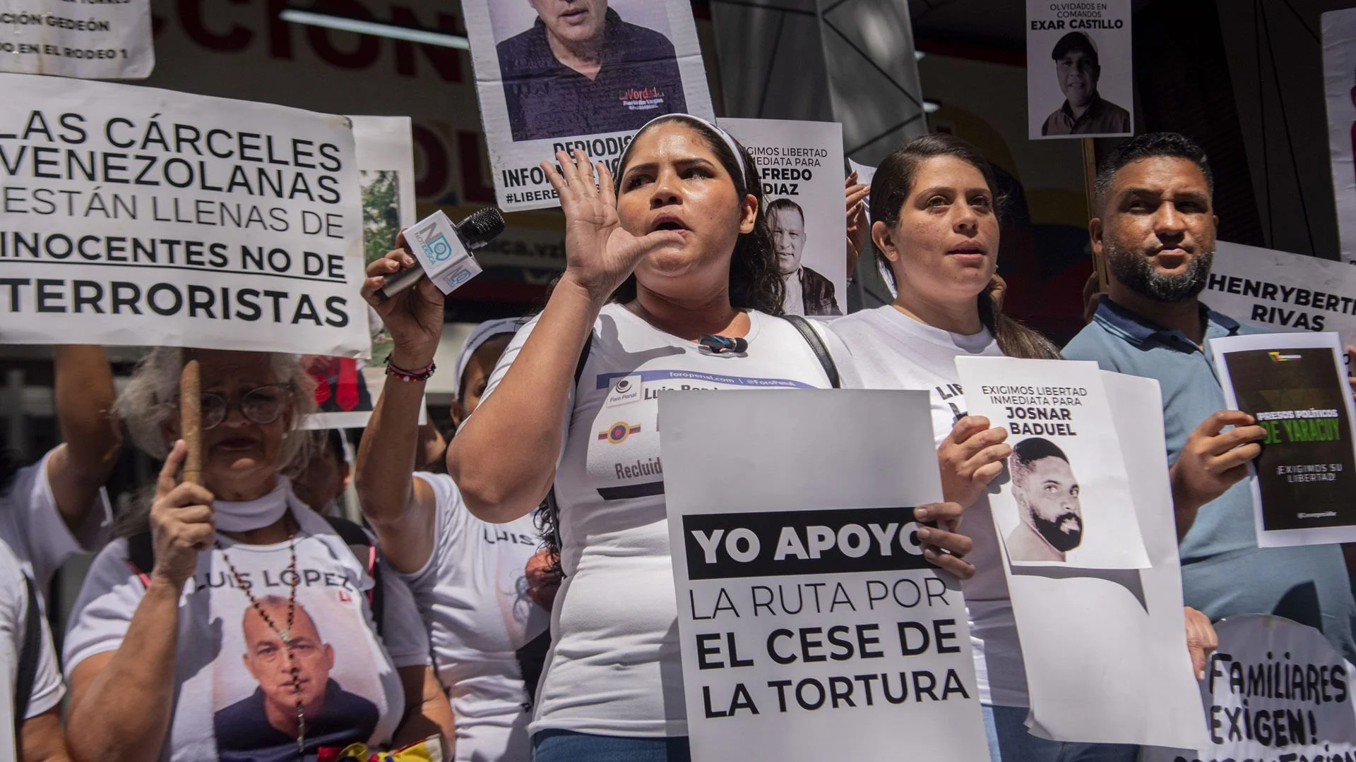 Familiares de presos políticos en Venezuela protestan para exigir el cese de "torturas"