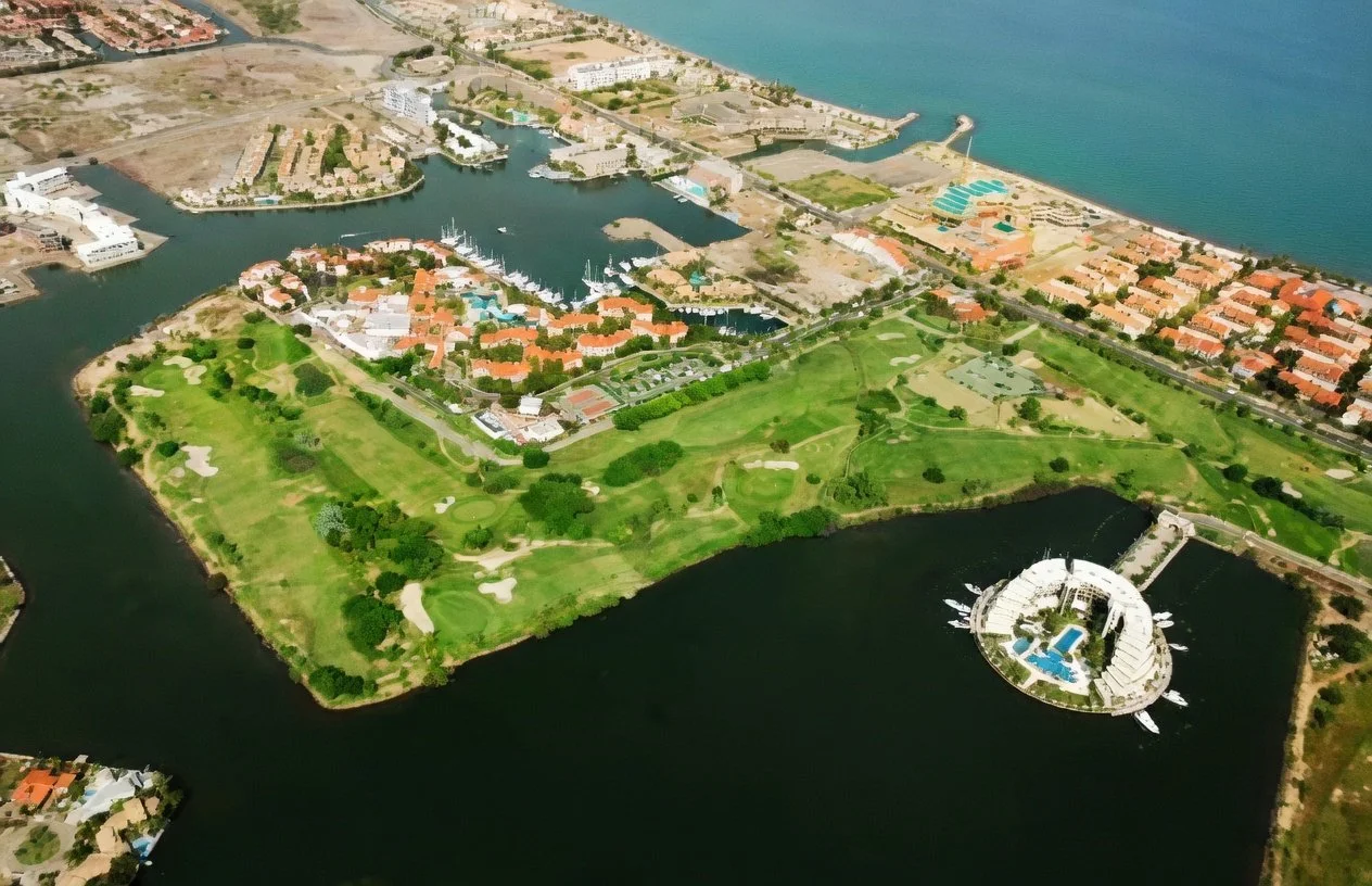 Golf en Lechería: Rescatando la Cancha para la Conquista Turística; por Pedro Galvis