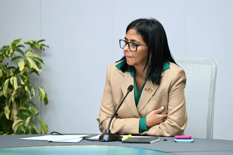 Delcy Rodríguez presidenta encargada de Venezuela pide "seguimiento" a la ley de amnistía