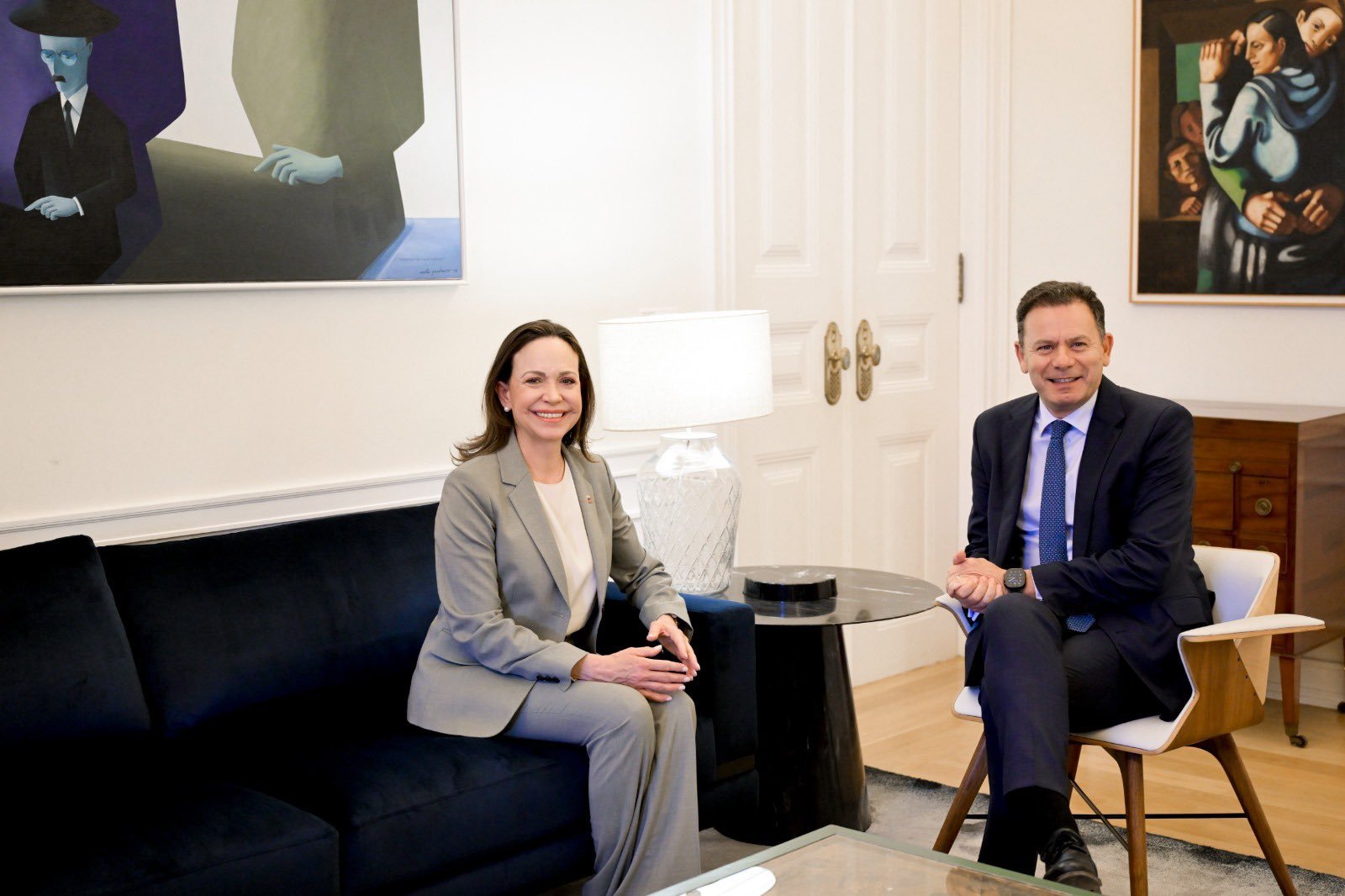 El Gobierno de Portugal recibe a la líder de Venezuela y Nobel de la Paz, María Corina Machado