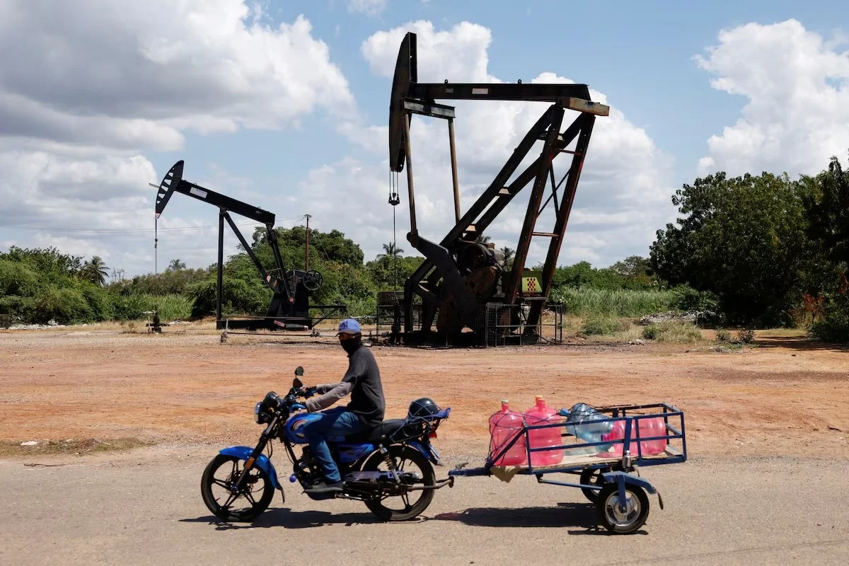 Venezuela inicia una reestructuración de la deuda soberana y de PDVSA; se prevé que los pasivos superen los 150.000 millones de dólares