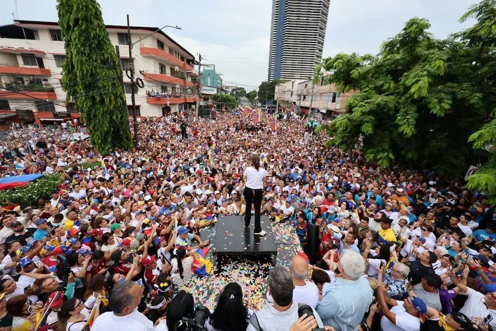 María Corina Machado afirmó que será candidata a la presidencia de Venezuela y adelantó que “pronto” regresará al país
