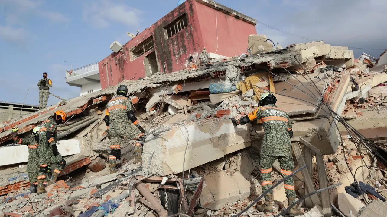 Tragedia sísmica, respuesta nacional y ruta de coordinación humanitaria
