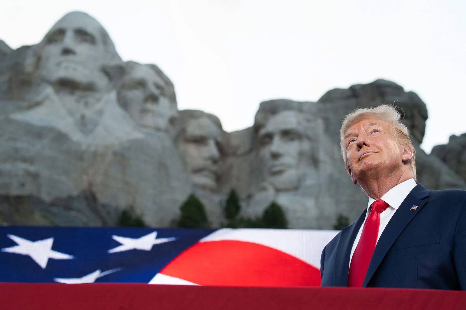 Trump afirma que EE.UU. es la nación más poderosa del mundo en el 250 aniversario de su independencia