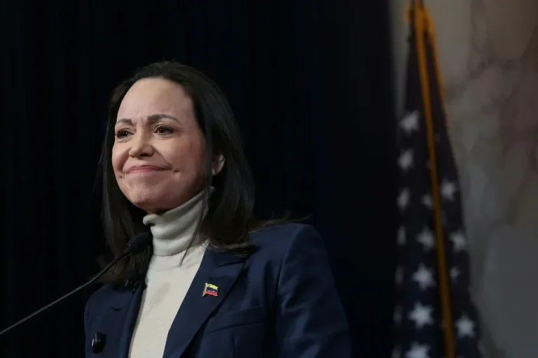 El partido de Machado pide levantar de "inmediato" la inhabilitación política de su líder en Venezuela