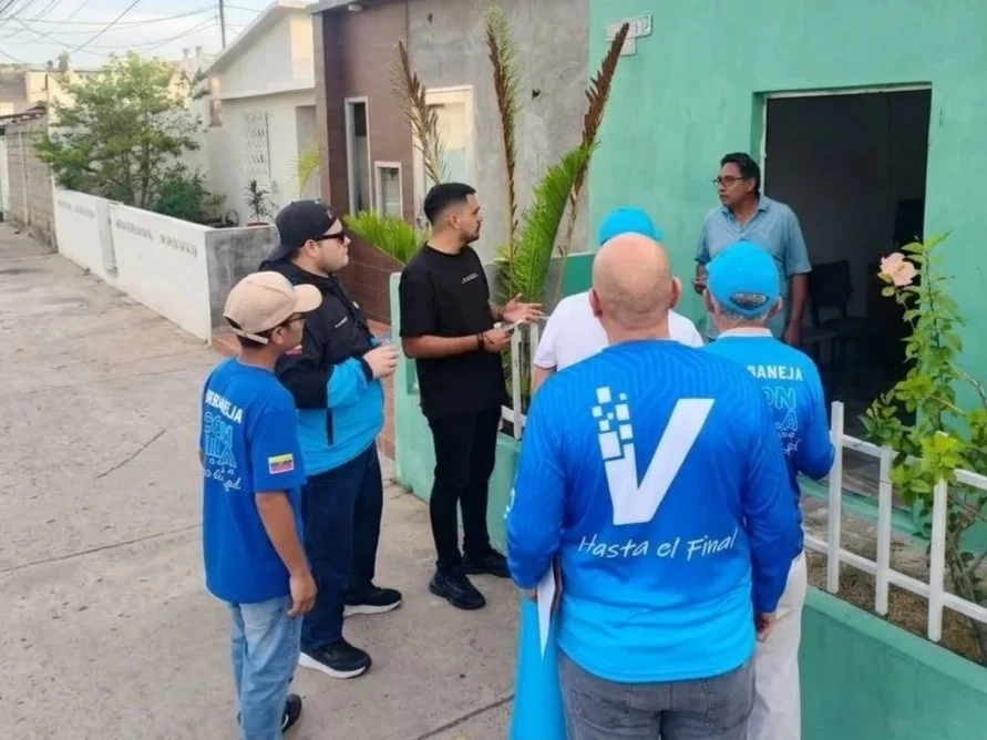 Gran receptividad a Vente Venezuela en Rómulo Gallegos