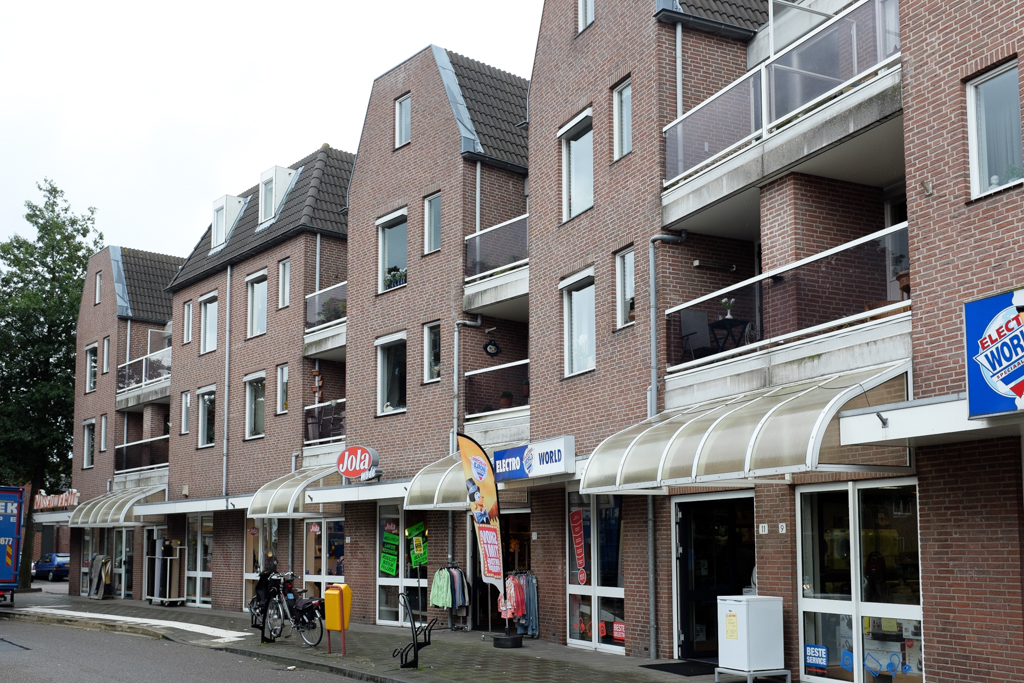 Maarssen - Nassaustraat app winkels-4.jpg