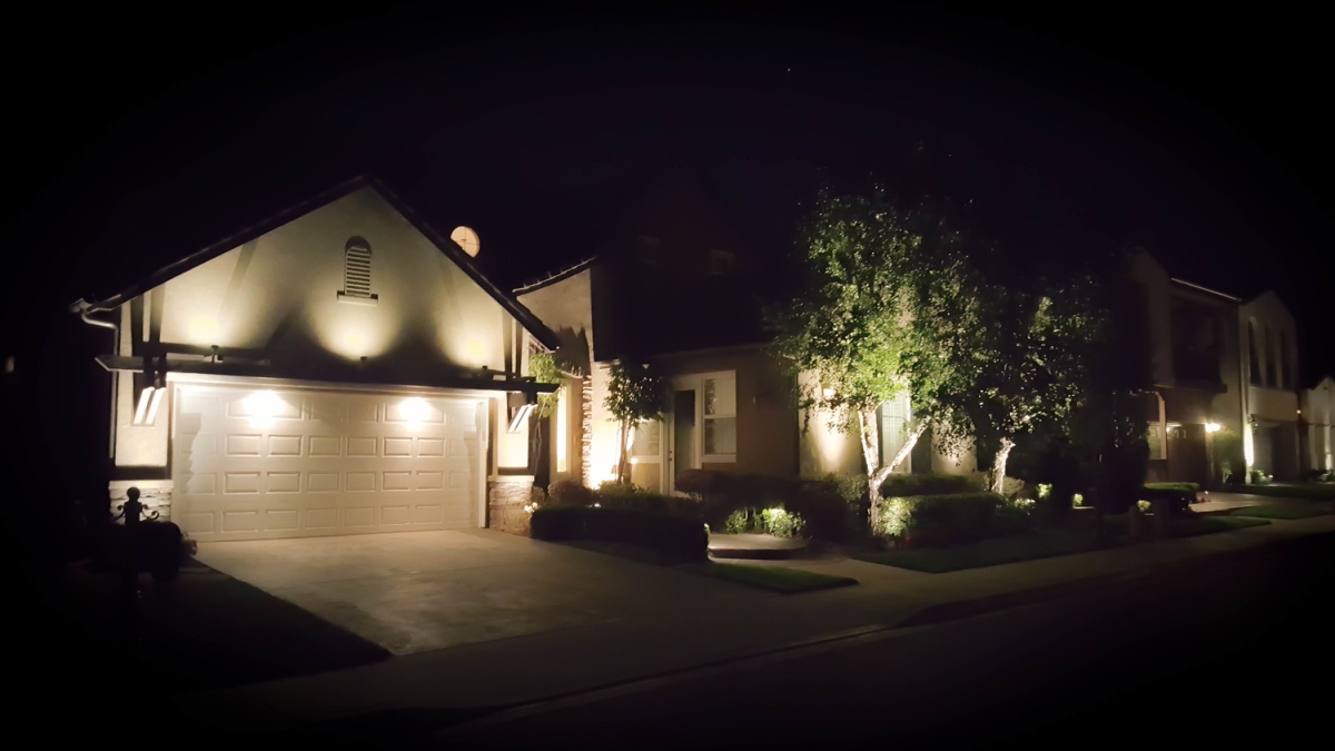 Optimized-Aliso+Viejo+LED+Landscape+LIghting+Far+from+the+normal.jpg