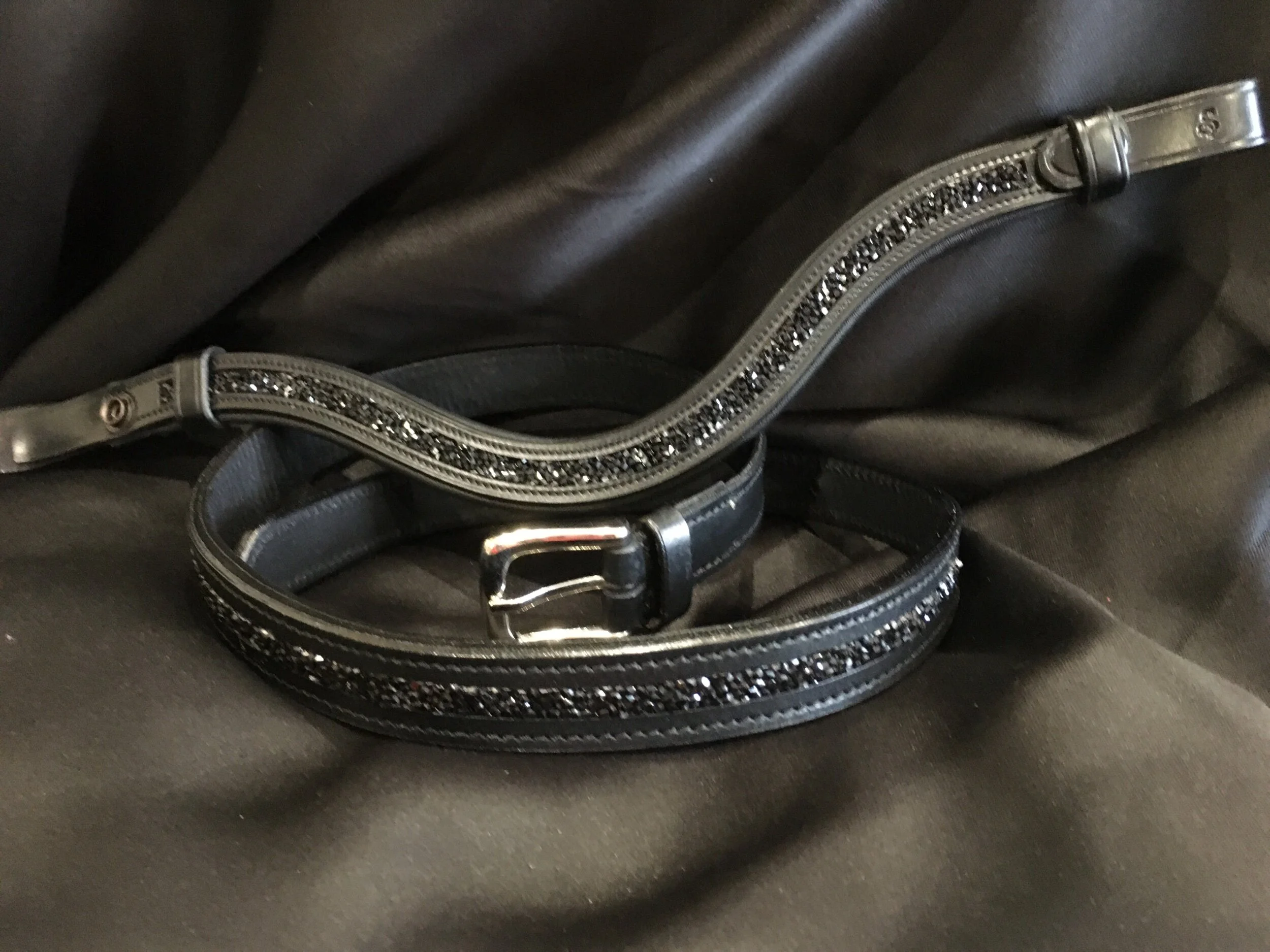 6219F582-1584-4037-B6E1-7D5F37DA8627