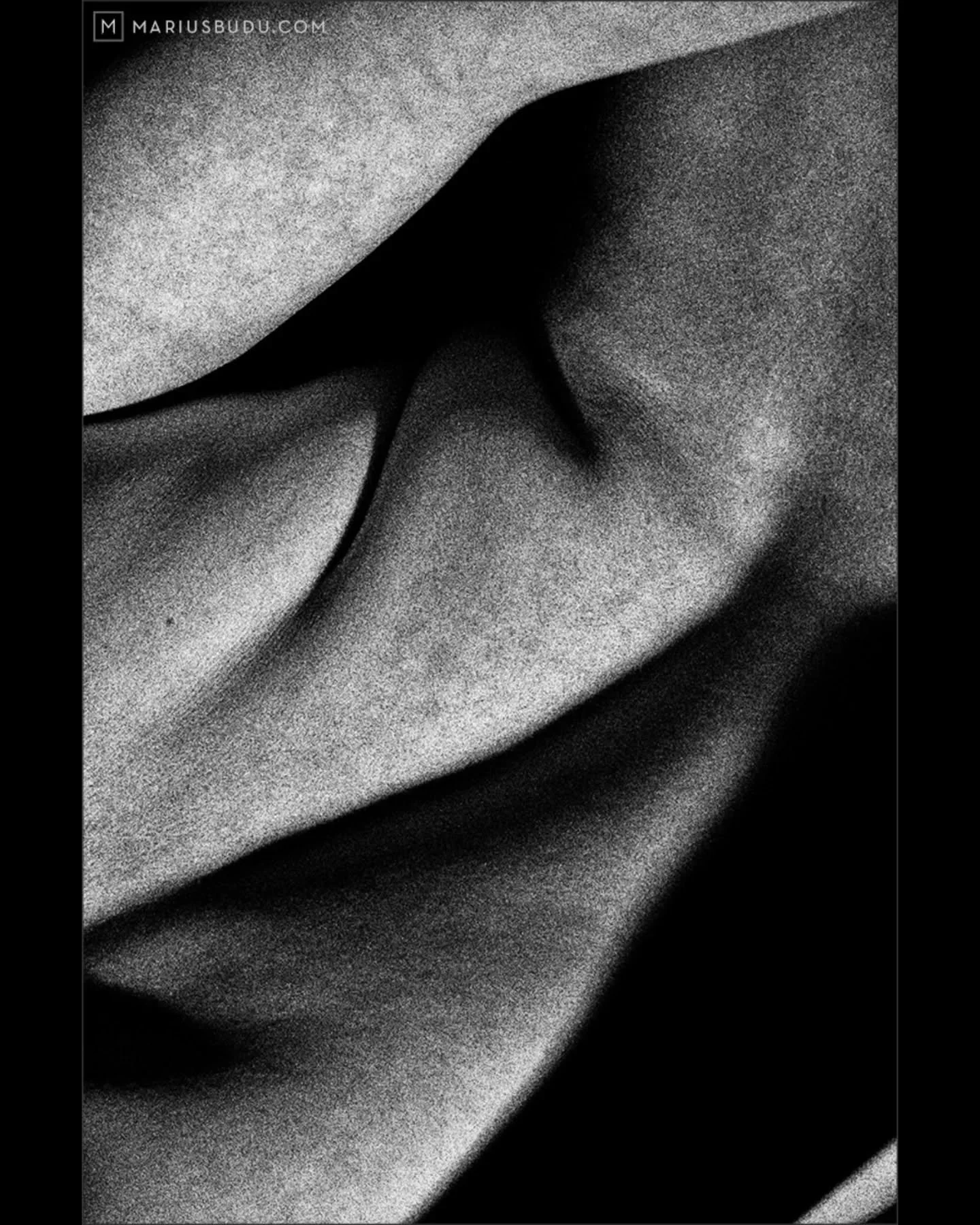 Abstract artwork with @mariusbudu - I'm always so happy with what we create together 🙌🏻