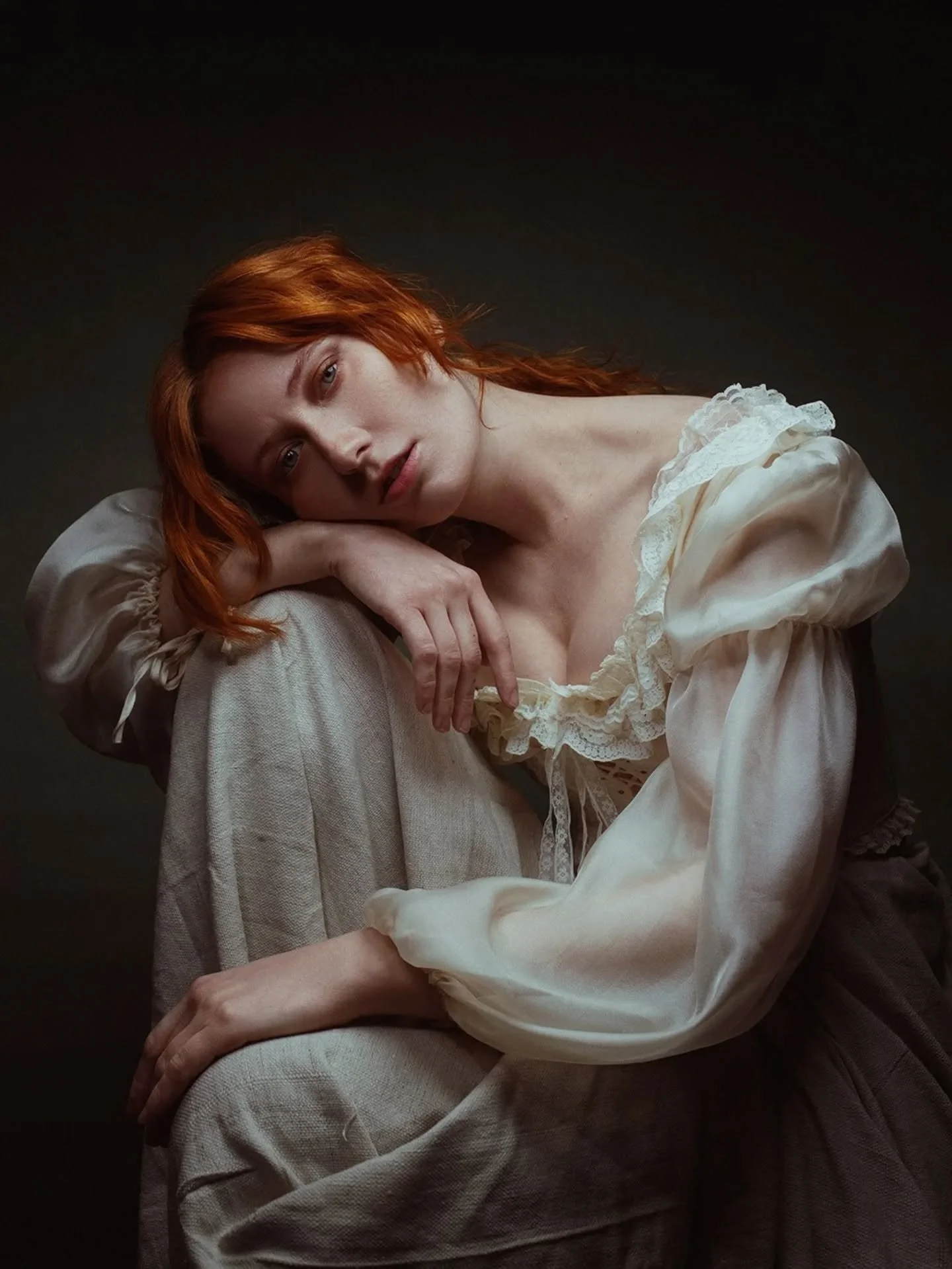 Loving these vintage style portraits that @sissela.johansson and I created together!