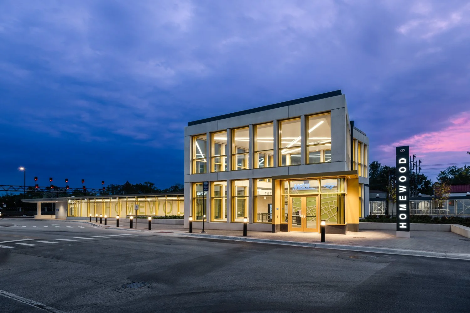 Metra Homewood Station