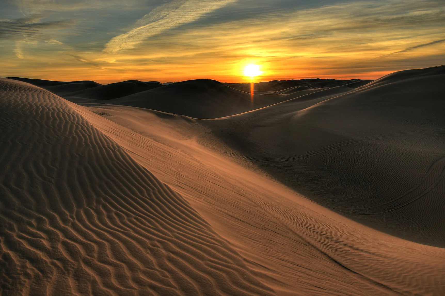 6975 Dunes III resized.jpg