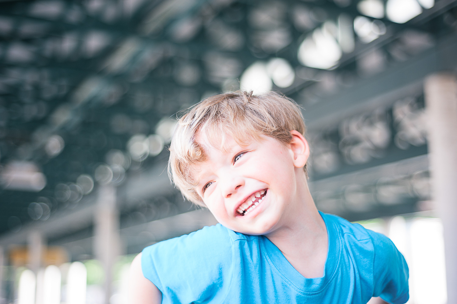 family-session-at-nashville-farmers-market-savannah-georgia-family-photographer-family-photographer-in-savannah-georgia-m-newsom-photography