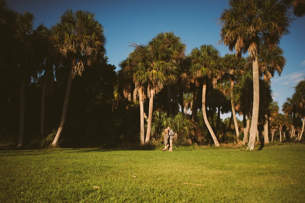 savannah-georgia-engagement-photographer-fort-pulaski-engagement-session-tybee-island-engagement-session