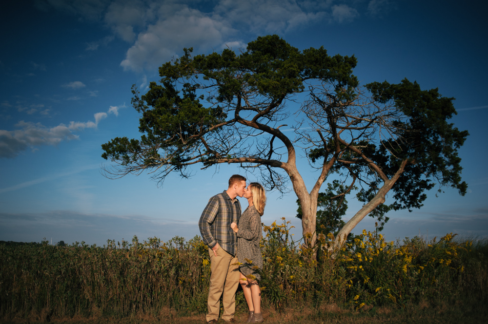 savannah-georgia-engagement-photographer-fort-pulaski-engagement-session-tybee-island-engagement-session