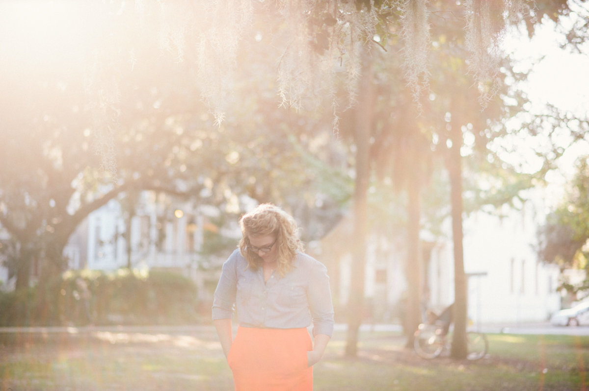 m-newsom-photography-savannah-engagement-photographer-forsyth-park-engagement-jones-street-engagement-session-savannah-georgia- (12 of 31).jpg