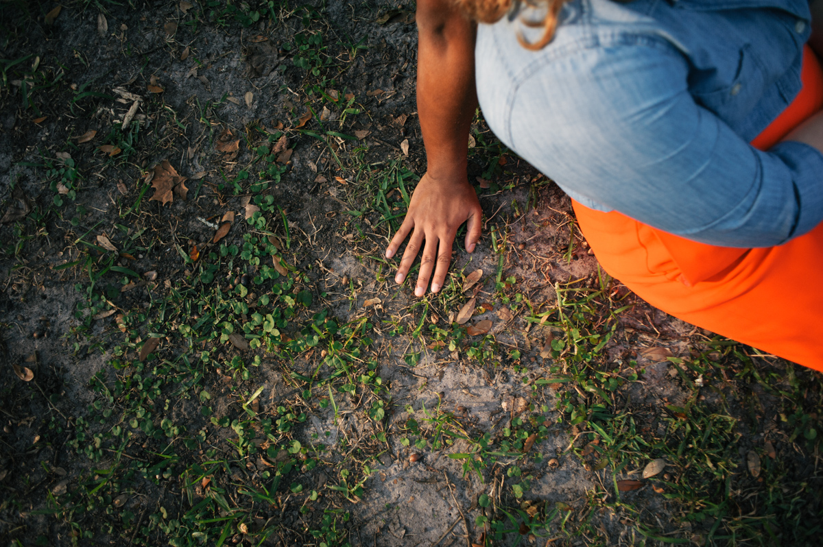 m-newsom-photography-savannah-engagement-photographer-forsyth-park-engagement-jones-street-engagement-session-savannah-georgia- (11 of 31).jpg