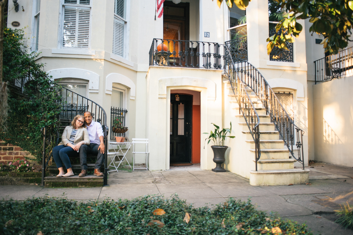 m-newsom-photography-savannah-engagement-photographer-forsyth-park-engagement-jones-street-engagement-session-savannah-georgia- (17 of 31).jpg