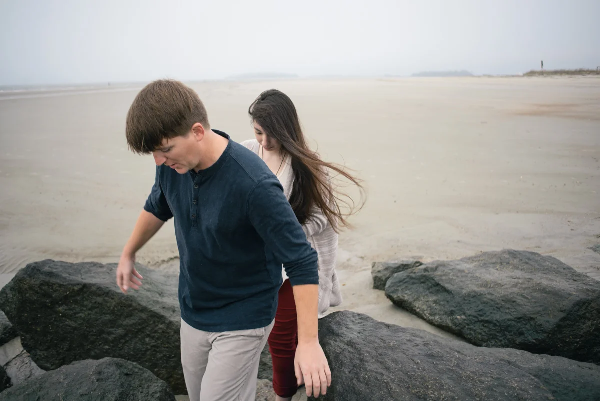 m-newsom-photography-savannah-engagement-photographer-engagement-photographer-in-savannah-georgia-tybee-engagement-session- (13 of 18).jpg