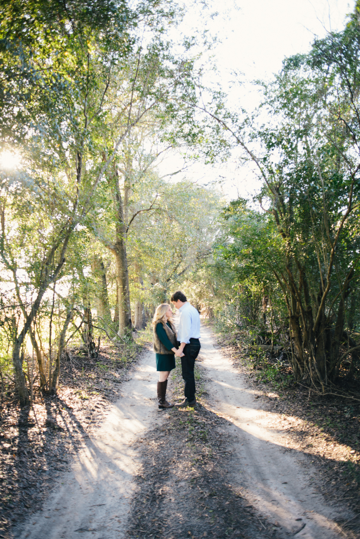 savannah-engagement-photographer-savannah-wedding-photographer-engagement-sessions-in-statesboro-georgia-savannah-engagement-photographers