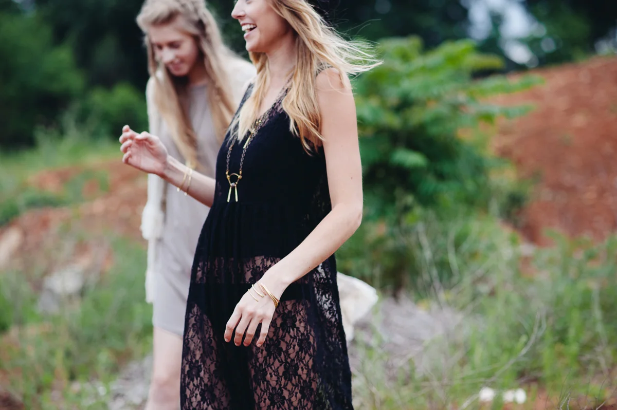 savannah-georgia-fashion-photographer-savannah-fashion-photographer-small-business-photographer-in-savannah-georgia-simon-and-ruby-sisters-of-nature-hazel-and-scout