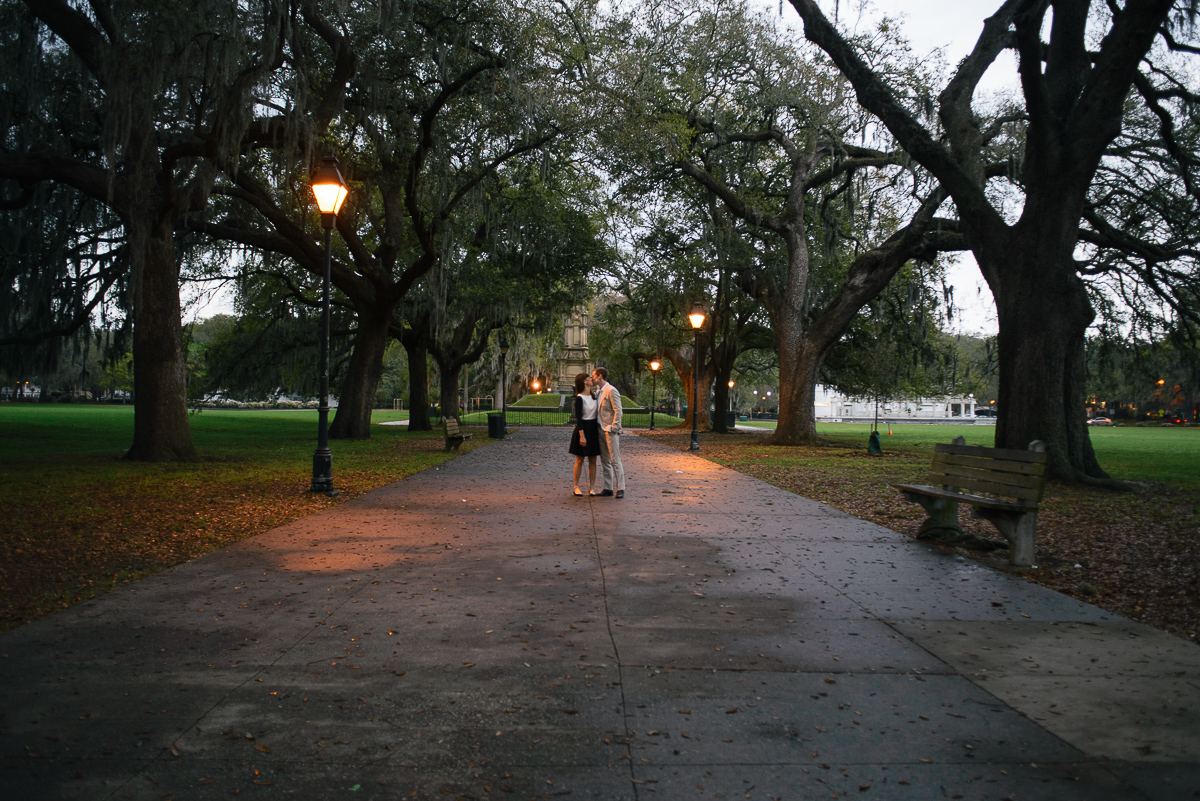 savannah-engagement-photographer-engagement-photographers-in-savannah-georgia-forsyth-park-engagement-session