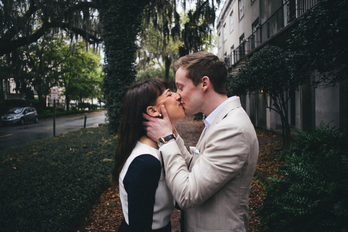 savannah-engagement-photographer-engagement-photographers-in-savannah-georgia-forsyth-park-engagement-session