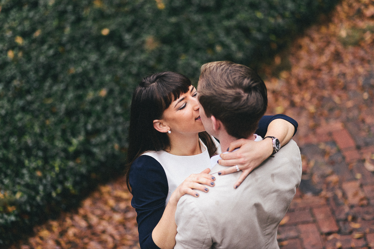 savannah-engagement-photographer-engagement-photographers-in-savannah-georgia-forsyth-park-engagement-session