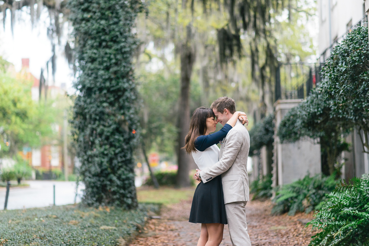 savannah-engagement-photographer-engagement-photographers-in-savannah-georgia-forsyth-park-engagement-session