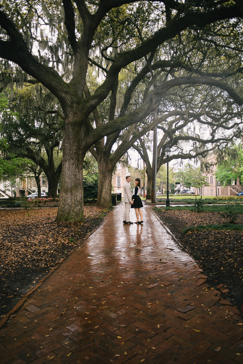 savannah-engagement-photographer-engagement-photographers-in-savannah-georgia-forsyth-park-engagement-session