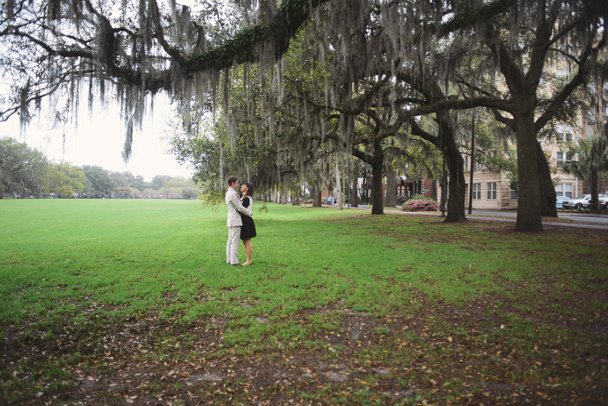 savannah-engagement-photographer-engagement-photographers-in-savannah-georgia-forsyth-park-engagement-session