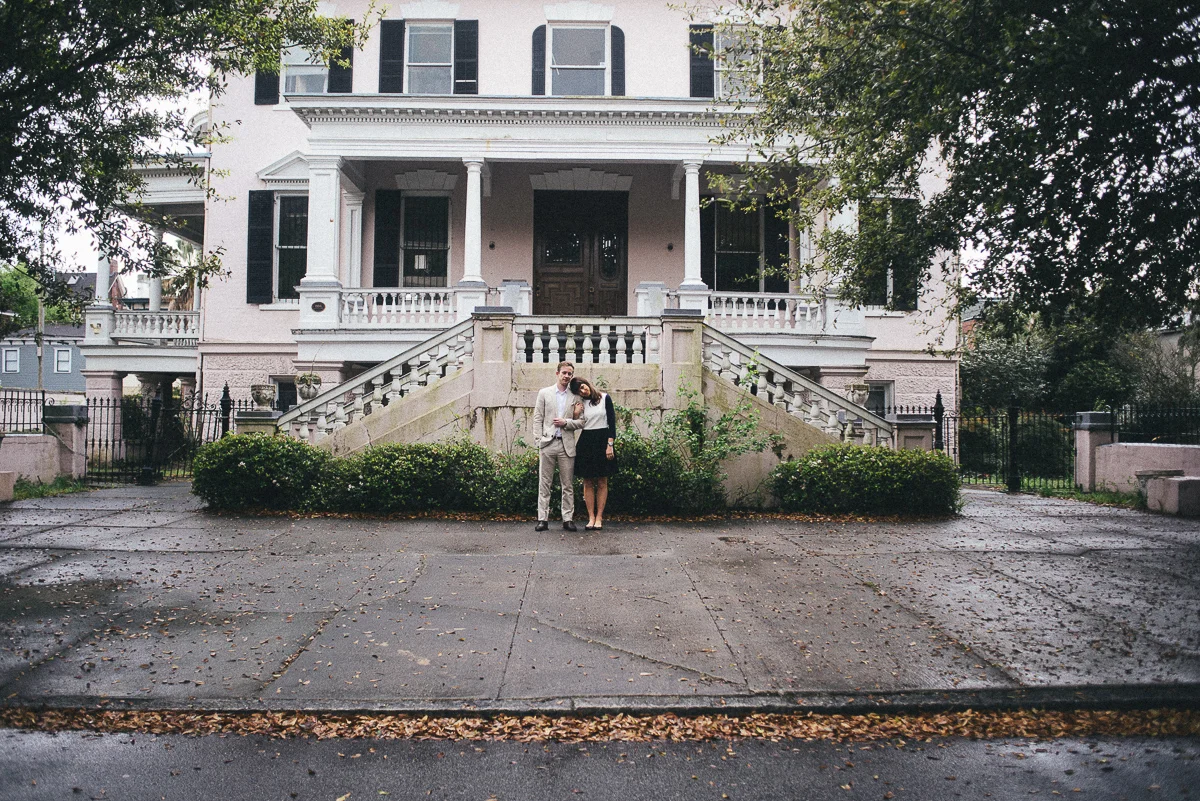 savannah-engagement-photographer-engagement-photographers-in-savannah-georgia-low-country-engagement-photographers-forsyth-park-engagement-session-downtown-savannah-engagement-session