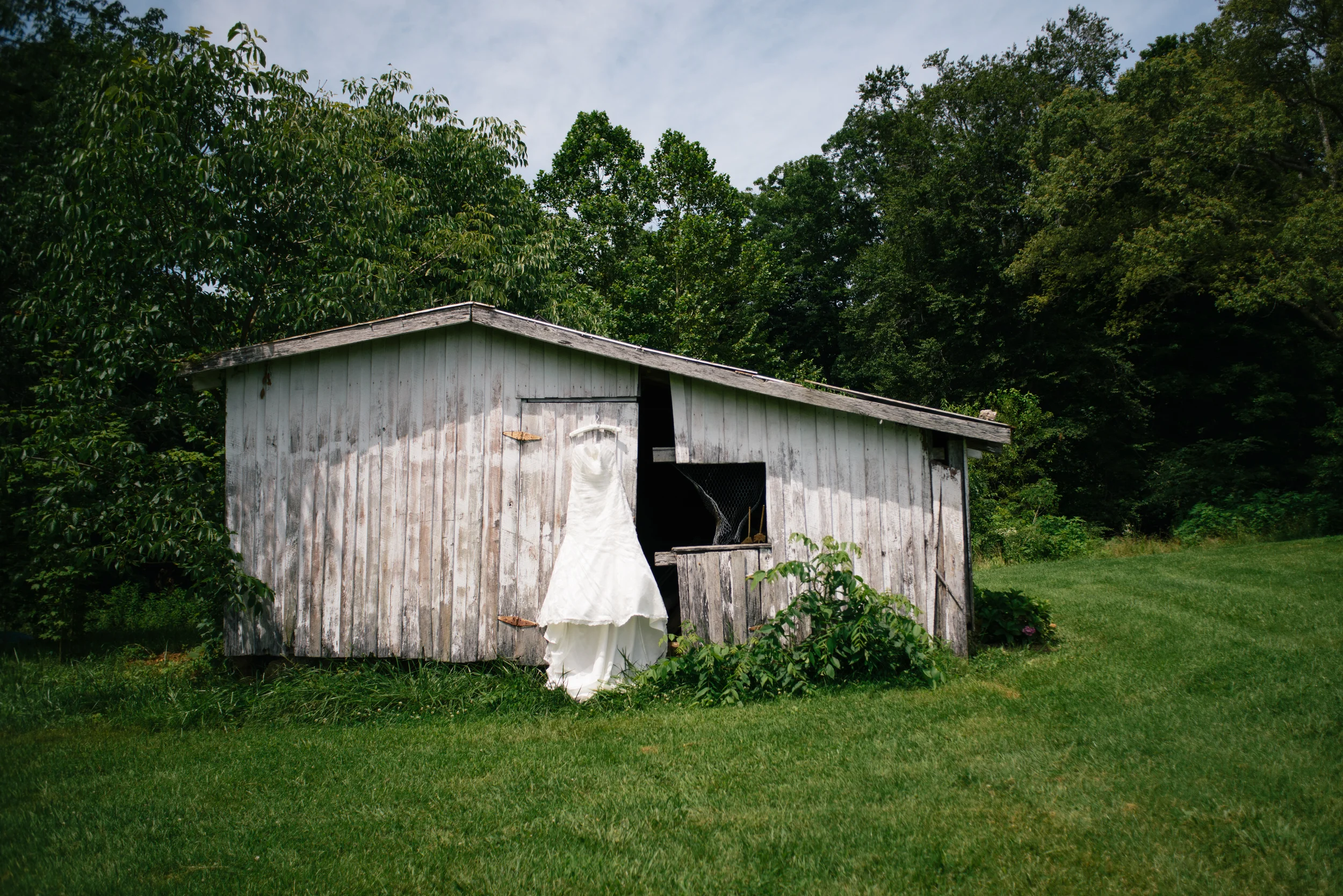 savannah-georgia-wedding-photography-wedding-photographers-in-savannah-georgia-mitchell-indiana-farm-wedding