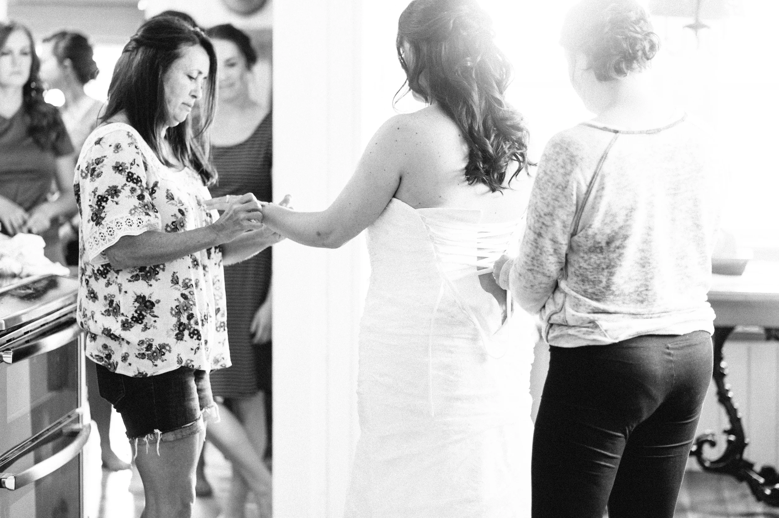 savannah-georgia-wedding-photography-wedding-photographers-in-savannah-georgia-mitchell-indiana-farm-wedding