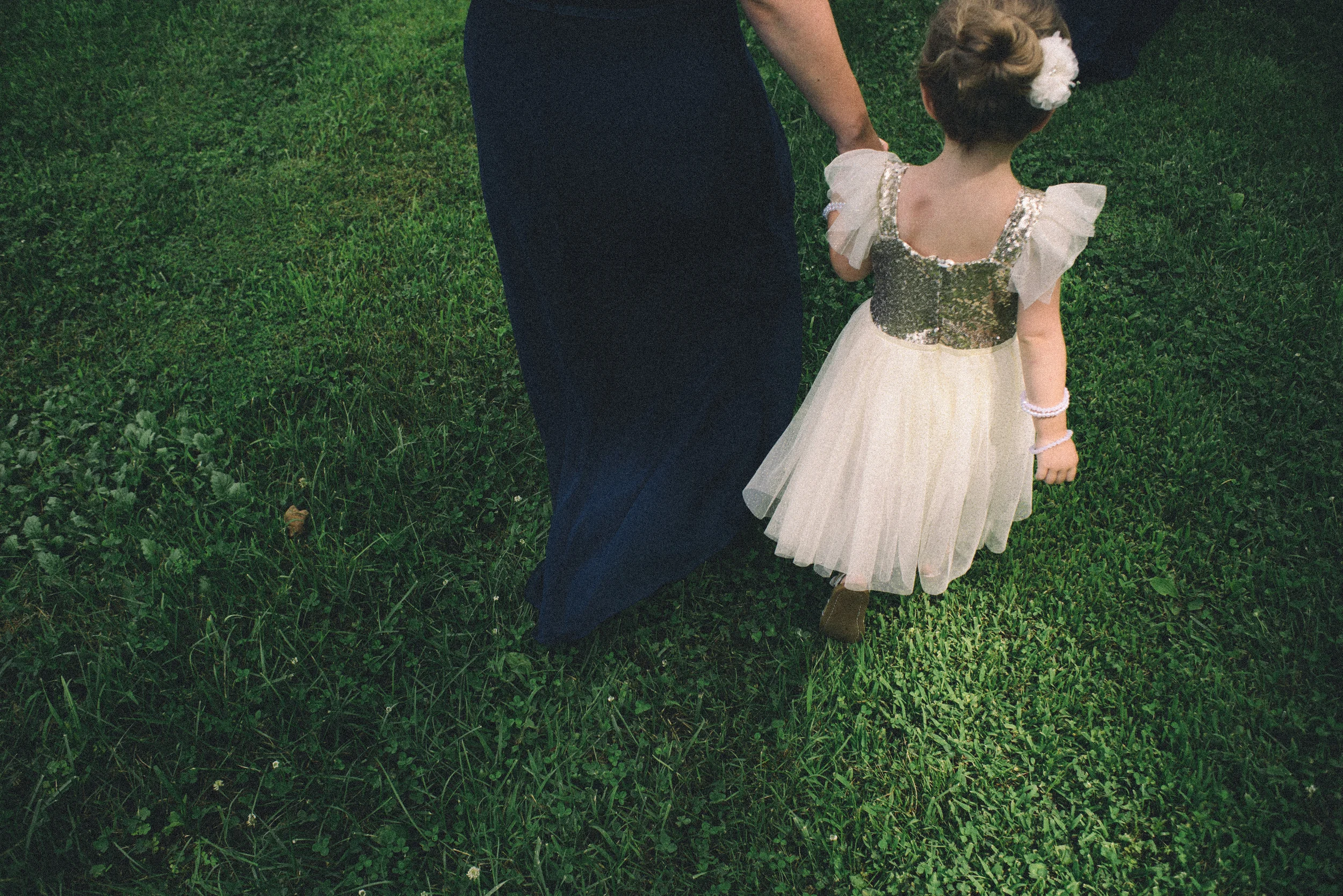 lauren-and-josh-mitchell-indiana-july-2017-m-newsom-photography- (333 of 1000).jpg