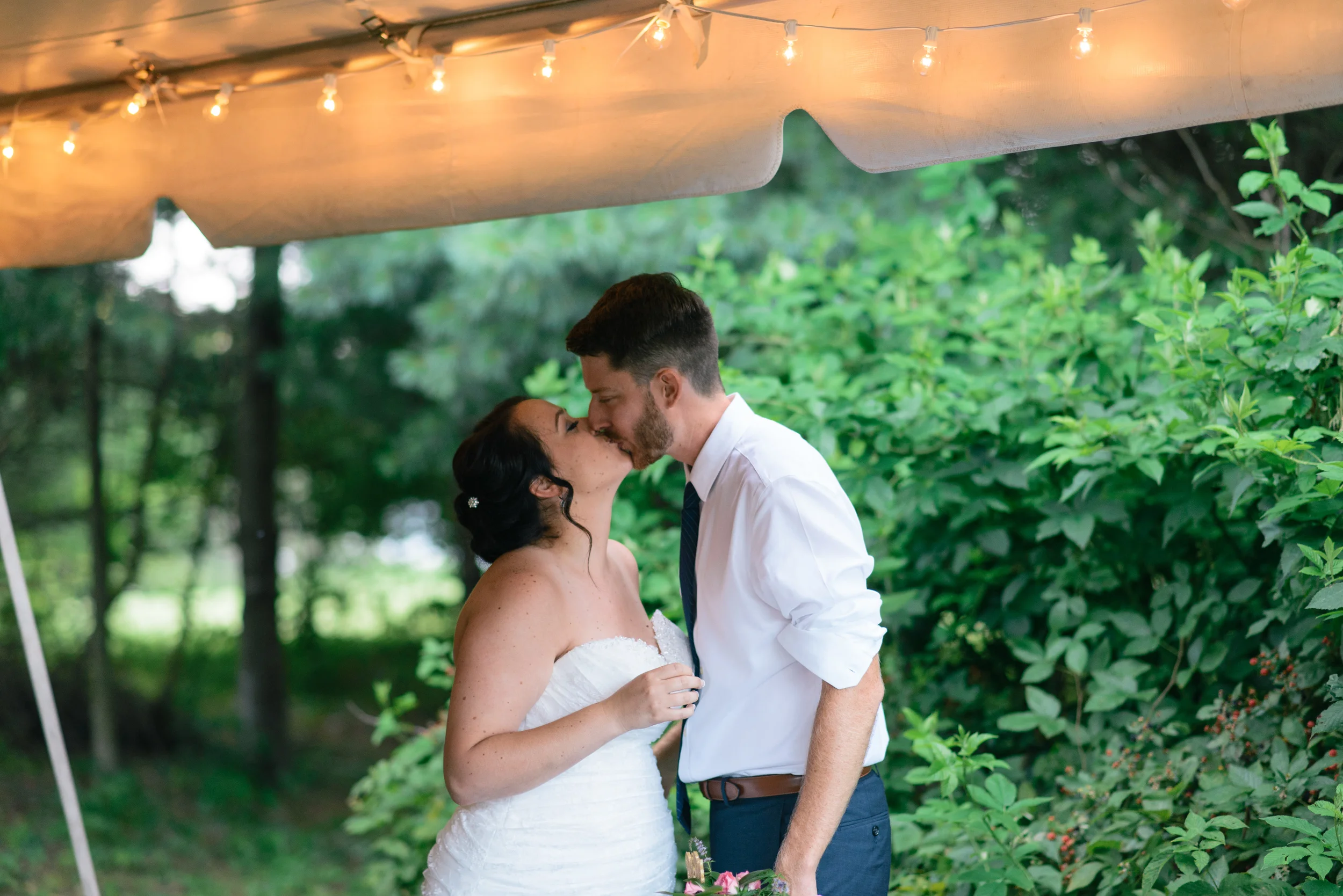 lauren-and-josh-mitchell-indiana-july-2017-m-newsom-photography- (810 of 1000).jpg