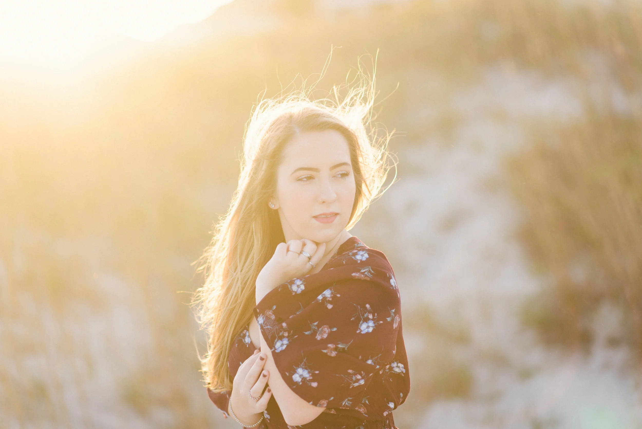 savannah-senior-photographer-senior-session-at-forsyth-park-in-savannah-georgia-meg-hill-photo-savannah-senior-photographer-tybee-island-senior-session-2016
