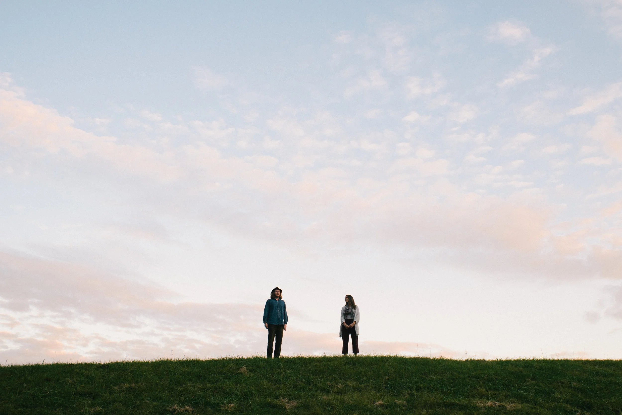 raleigh-north-carolina-engagement-session-meg-hill-photo-raleigh-engagement-photographer-carborro-engagemnet-photographer-north-carolina-triangle-engagemnet-photographer
