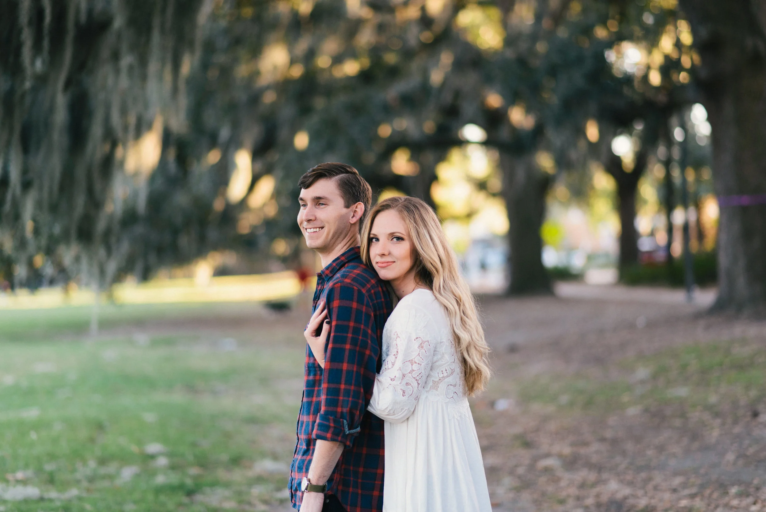savannah-georgia-engagement-session-forsyth-park-engagement-session-savannah-engagement-photographer-meg-hill-photo