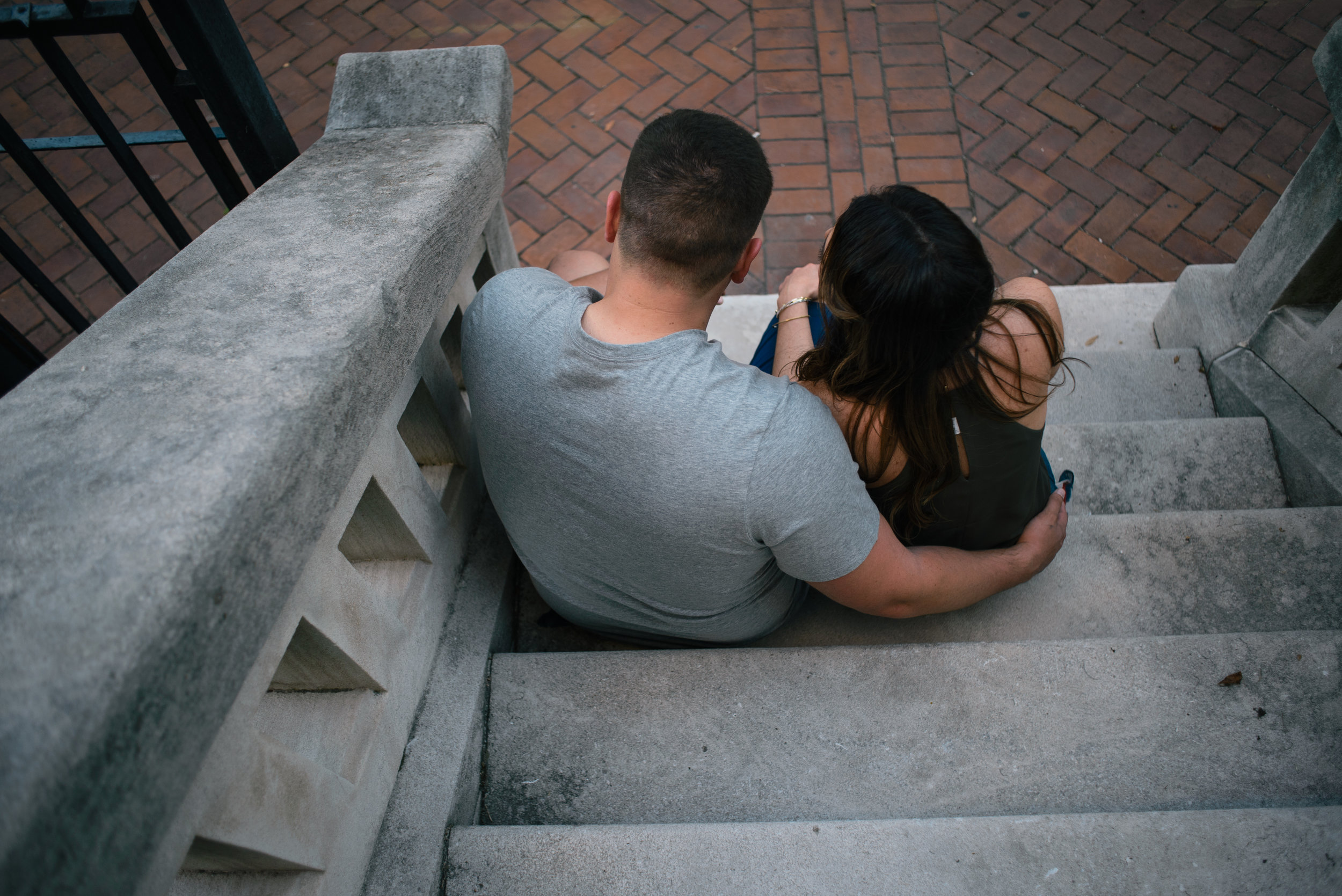 downtown-savannah-engagement-session-engagement-photographer-in-savannah-georgia-wedding-photographer-in-savannah-georgia