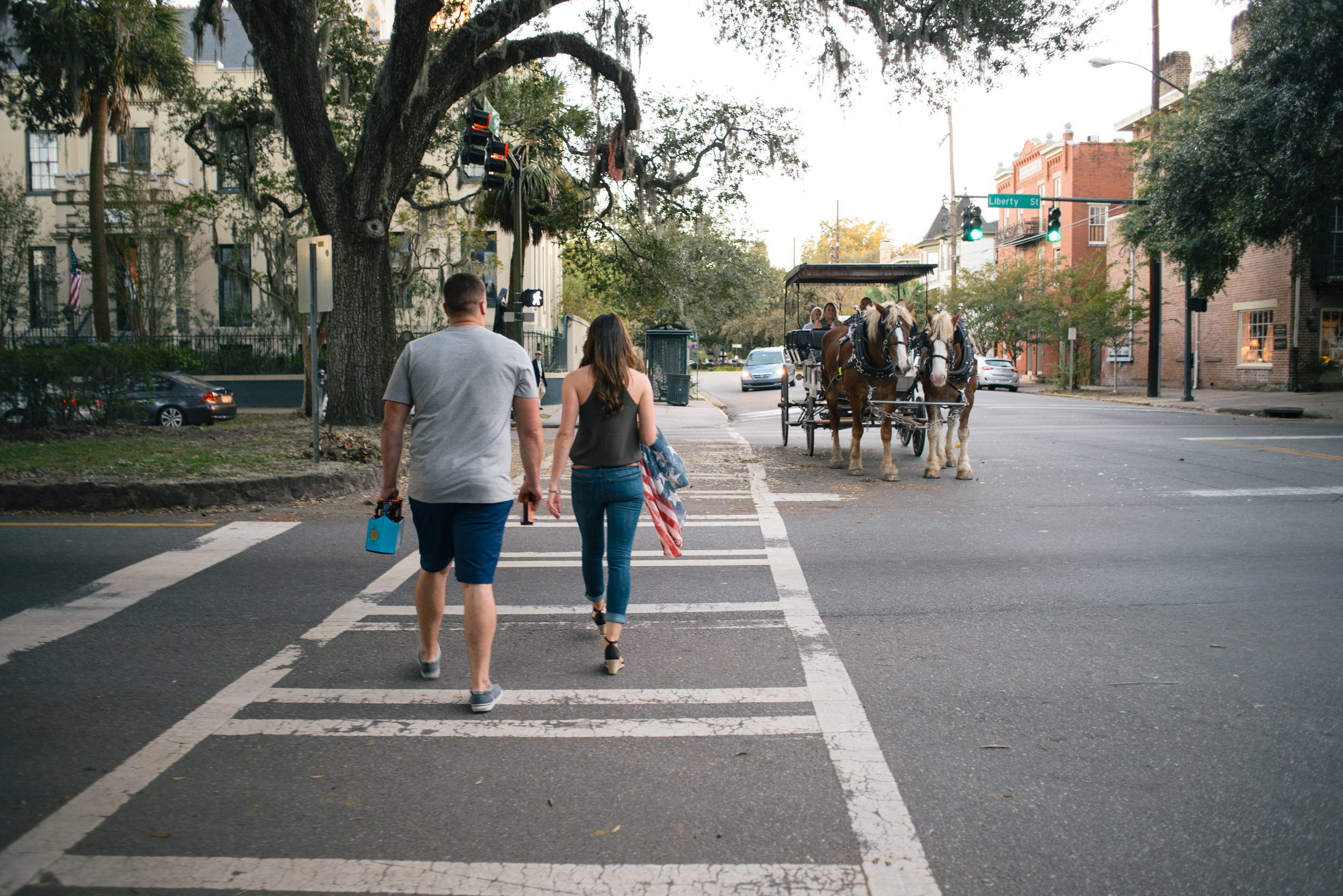 downtown-savannah-engagement-session-engagement-photographer-in-savannah-georgia-wedding-photographer-in-savannah-georgia