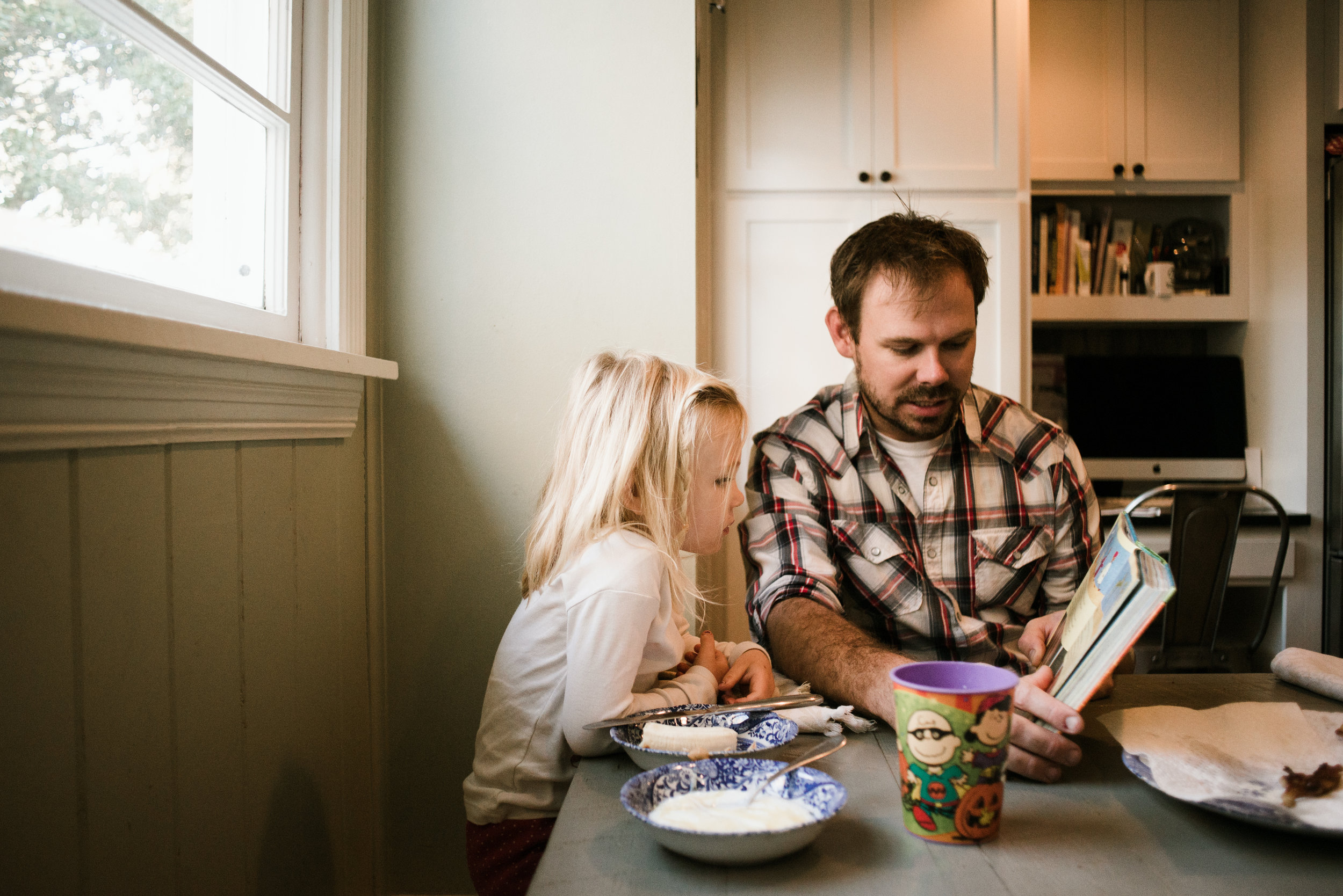 savannah-family-photographer-in-home-family-session-in-savannah-georgia-carborro-north-carolina-family-photographer