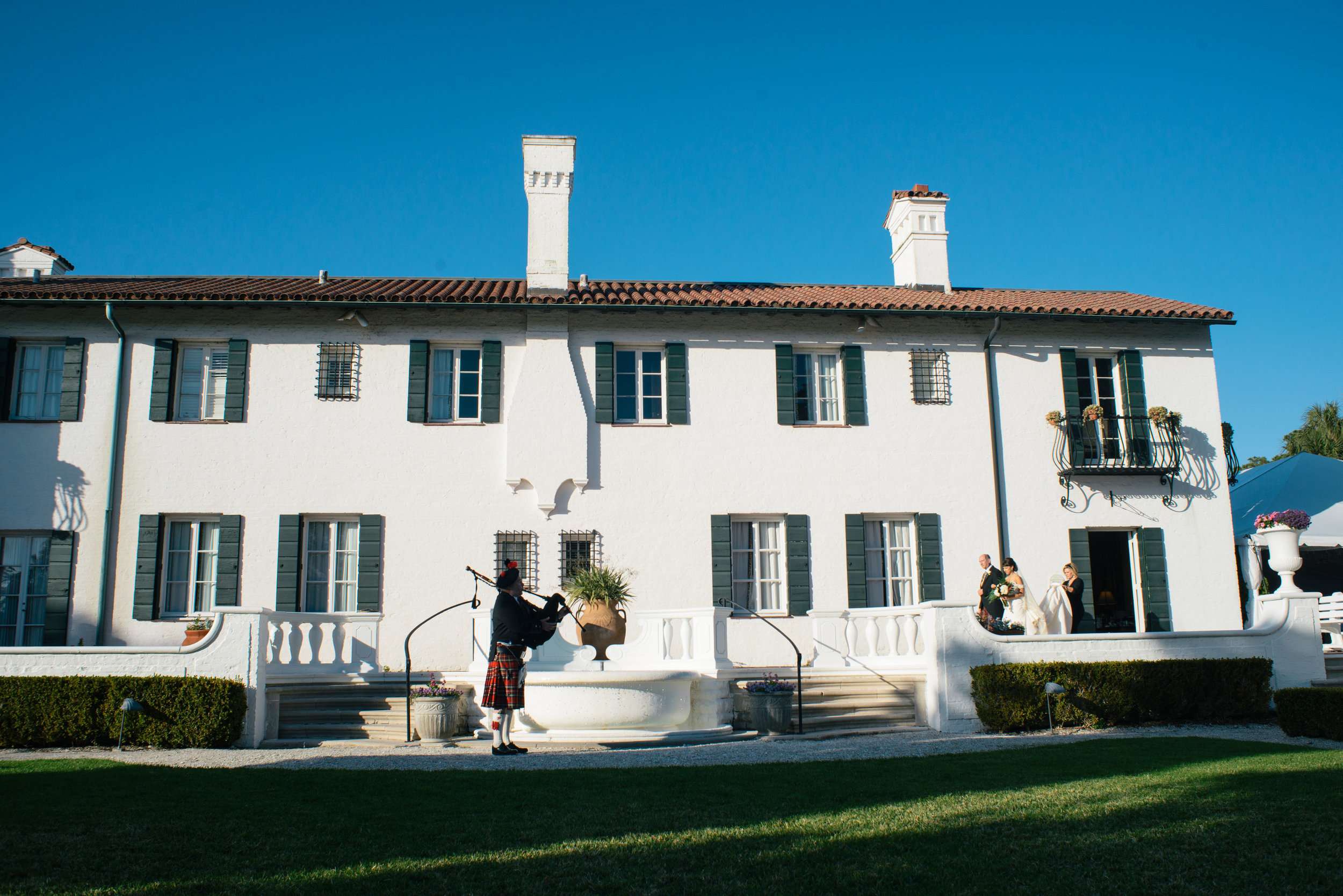 jekyll-island-scottish-wedding-southern-scottish-wedding-savannah-georgia-wedding-photographer-jekyll-island-club-hotel-wedding