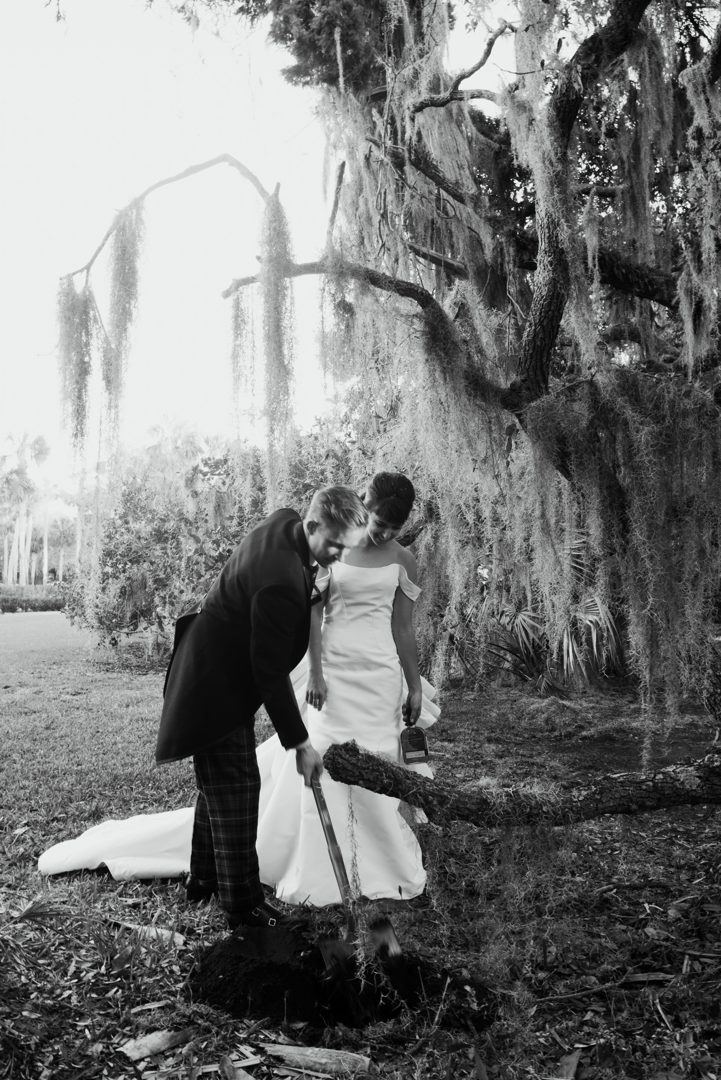 jekyll-island-scottish-wedding-southern-scottish-wedding-savannah-georgia-wedding-photographer-jekyll-island-club-hotel-wedding