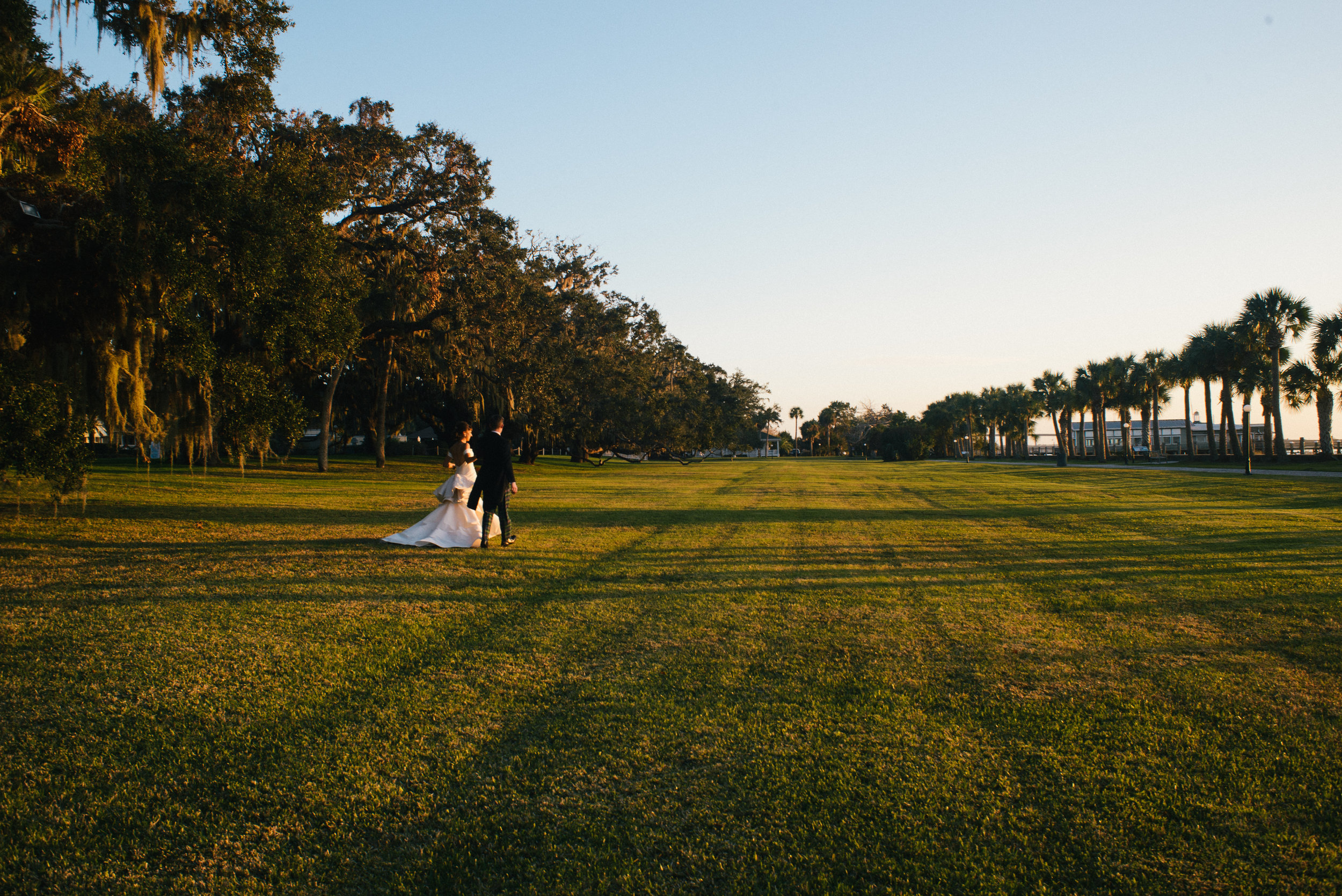 erin-and-sebastian-jekyll-island-club-december-2016-meg-hill-photo- (423 of 2022).jpg