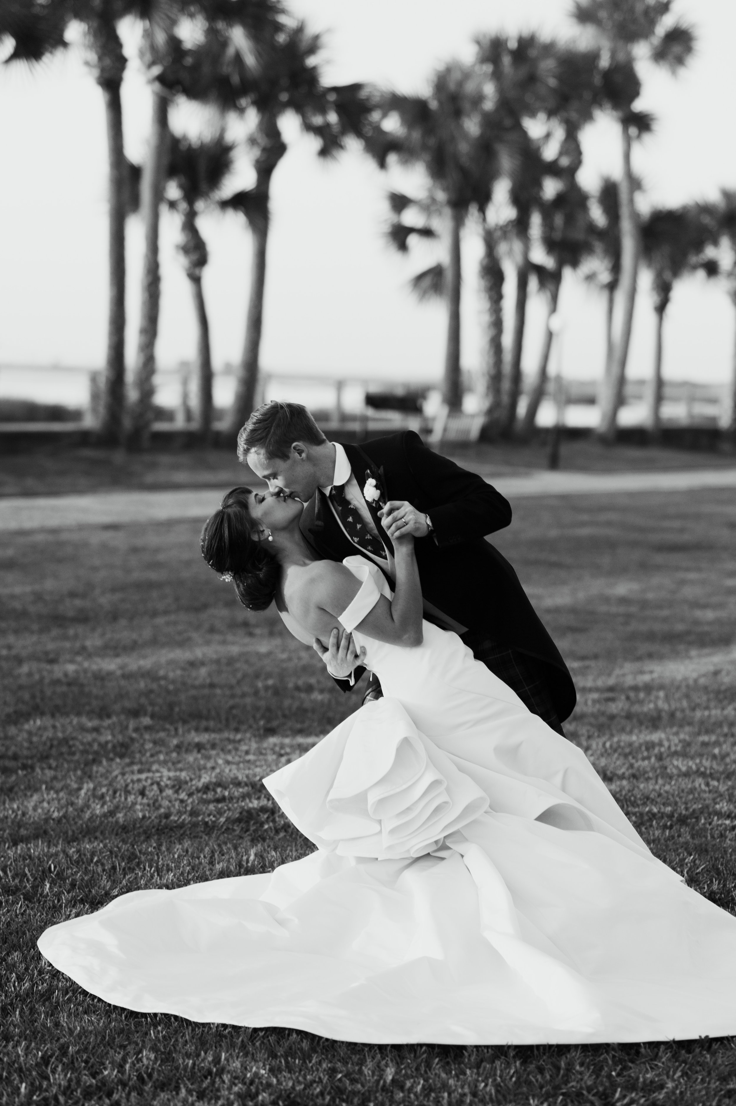 erin-and-sebastian-jekyll-island-club-december-2016-meg-hill-photo- (1515 of 2022).jpg